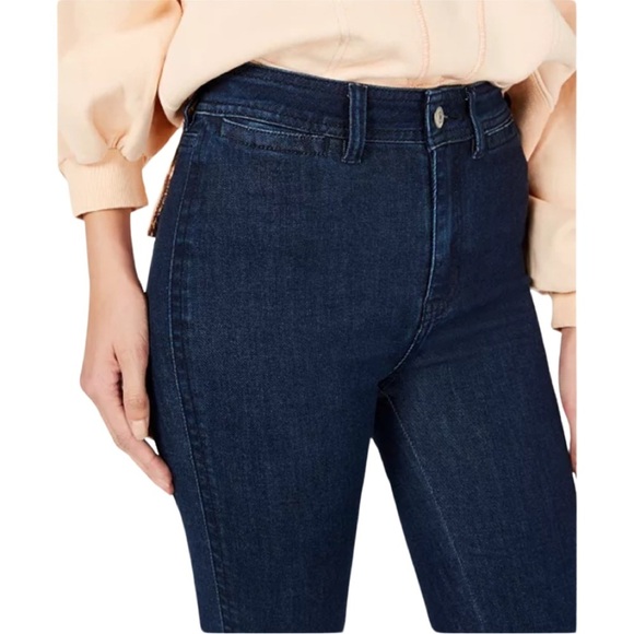 FREE PEOPLE “So Chic” High Rise Denim Biker Shorts Raw Hem Stretch - Picture 2 of 11